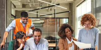 Cursos técnicos impulsionam oportunidades de trabalho