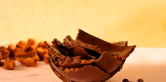 Chocolate com torresmo surge entre sabores de Páscoa Chocolate com torresmo surge entre sabores de Páscoa