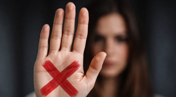 Iniciativa amplia combate ao feminicídio no Brasil Iniciativa amplia combate ao feminicídio no Brasil