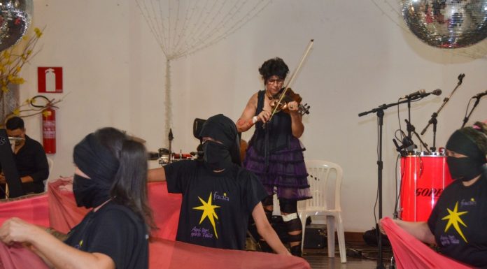 Arte e empreendedorismo mudam a vida de mulheres no Brasil Arte e empreendedorismo mudam a vida de mulheres no Brasil