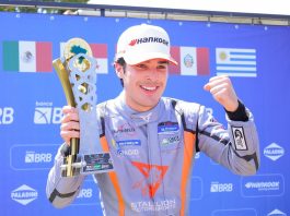 Celso Neto inicia temporada do TCR Brasil na vice-liderança