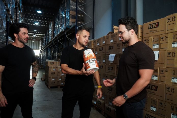 Fitoway e JLFIT anunciam e formam grupo de R$ 400 milhões