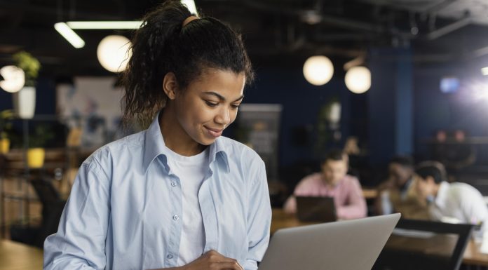 IA generativa vai automatizar 30% do trabalho até 2030