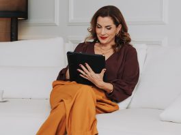 Geriatra lança livro que reflete aspectos do envelhecimento