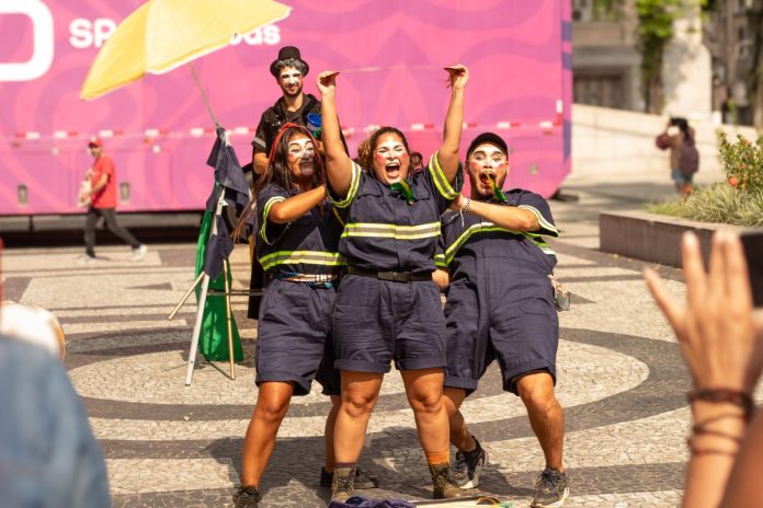 Festival Santos em Cena transforma Centro Histórico em palco Festival Santos em Cena transforma Centro Histórico em palco