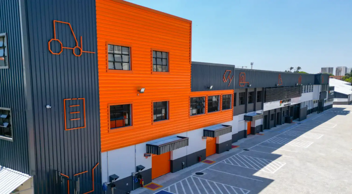 Entrega em 24 horas acelera demanda por galpões urbanos