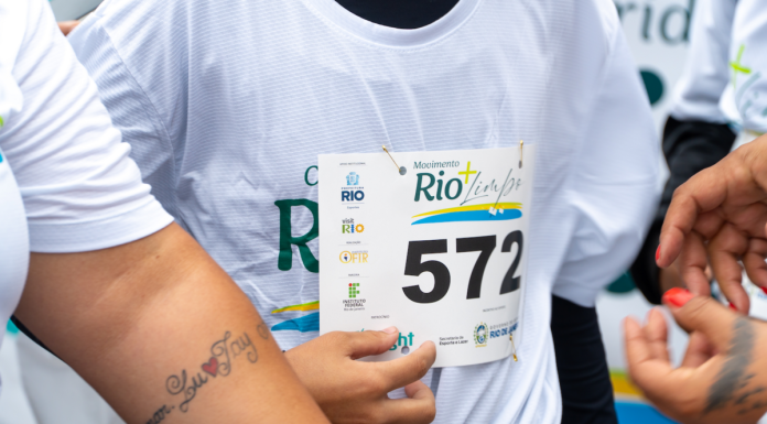 Corrida Rio Mais Limpo reuniu 500 participantes no Recreio Corrida Rio Mais Limpo reuniu 500 participantes no Recreio