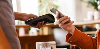 Carnaval movimenta R$ 15 milhões em cartões multibenefícios Carnaval movimenta R$ 15 milhões em cartões multibenefícios