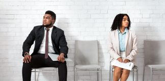 Confiança em queda expõe desigualdade de gênero