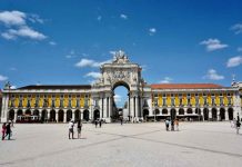 Brasileiros lideram compra de imóveis de luxo em Portugal