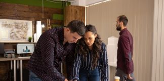 Hoff fortalece conexão com especificadores Hoff fortalece conexão com especificadores