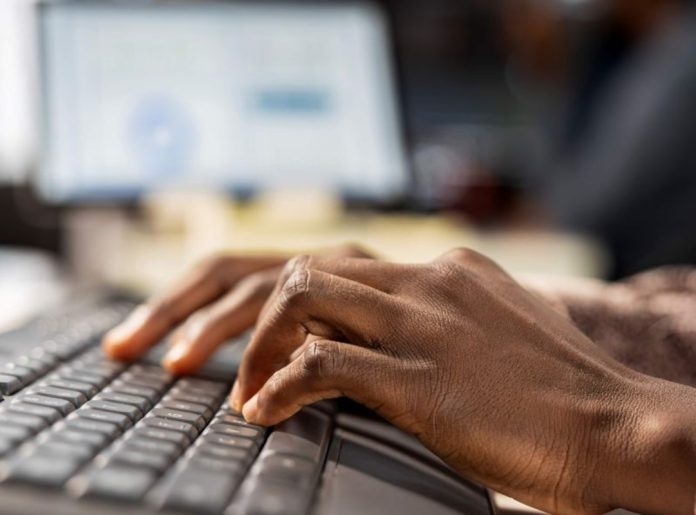 Investimento em IA no backoffice ainda é baixo, aponta Qive Investimento em IA no backoffice ainda é baixo, aponta Qive