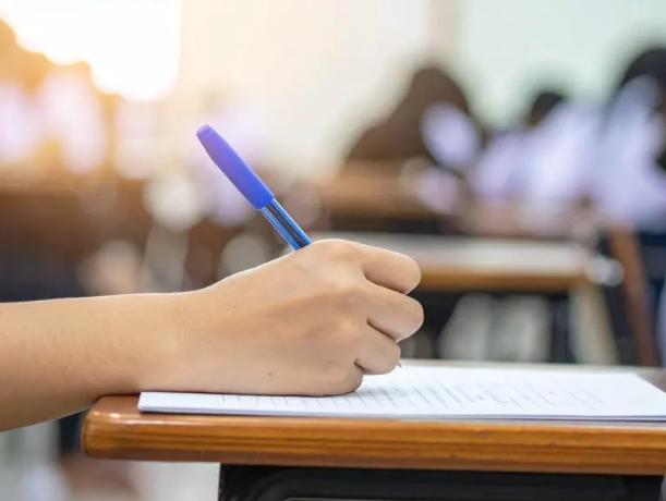 prova-concurso-140326