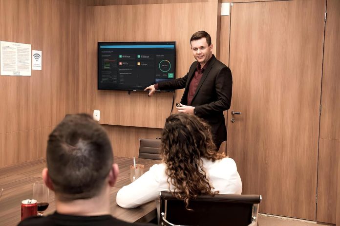 Especialista analisa desafios financeiros no setor de saúde