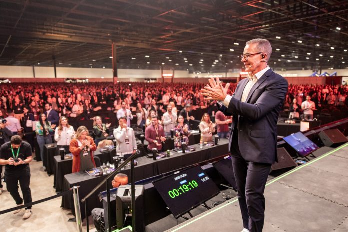 Método CIS volta a BH e aguarda 5 mil pessoas no Expominas Método CIS volta a BH e aguarda 5 mil pessoas no Expominas