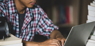 MEC atualiza critérios do ProUni e Fies para 2026