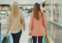 Serviços e soluções ganham destaque no varejo