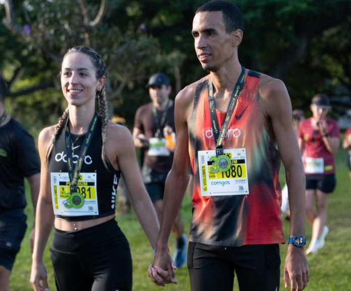 Corredores testam HUAWEI GT Runner 2 na Maratona de SP Corredores testam HUAWEI GT Runner 2 na Maratona de SP