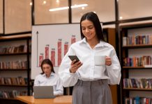 Soluções financeiras ganham força na gestão escolar Soluções financeiras ganham força na gestão escolar