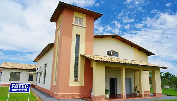 fatec-botucatu-150426