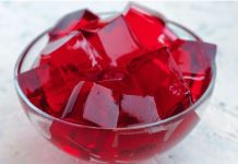 Campanha dos Bombeiros arrecada gelatinas vermelhas para pacientes em tratamento oncológico em Botucatu