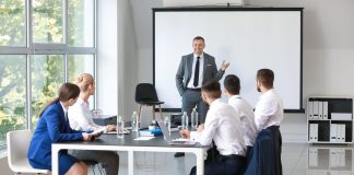 Curso gratuito ensina a fazer gestão de carteira B2B