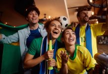 Promoção do Cartão de TODOS sorteia camisas da Seleção Promoção do Cartão de TODOS sorteia camisas da Seleção