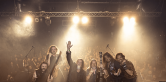 Armored Dawn faz show beneficente para APAE em Teresina Armored Dawn faz show beneficente para APAE em Teresina