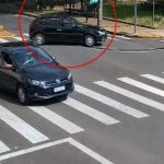 Câmera registra conversão proibida em cruzamento movimentado de Botucatu