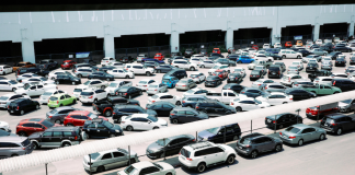 Dia das Mães: fluxo de veículos nos shoppings cresce 33% Dia das Mães: fluxo de veículos nos shoppings cresce 33%