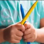Escola vira alvo de denúncias após demissões e reclamações de funcionários em Botucatu; mãe assume sala para alunos não ficarem sozinhos