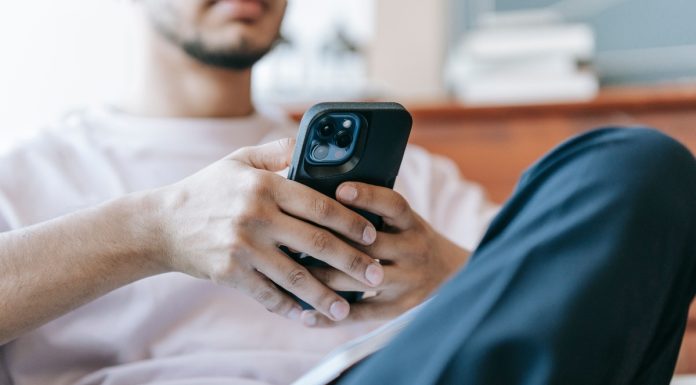 Redes sociais transformam luto em espaço de memória Redes sociais transformam luto em espaço de memória