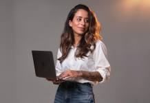 Nathália Carvalho lança sistema de marketing médico