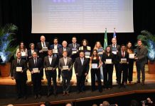 Projeto Águias concede 200 bolsas para capacitação de jovens Projeto Águias concede 200 bolsas para capacitação de jovens