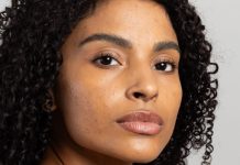 Mês de Conscientização da Acne incentiva cuidados especiais