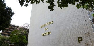 Contador de Goiânia explica como abrir empresas em 24h