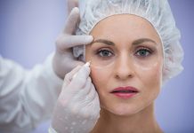 Cirurgia das pálpebras melhora aparência e visão