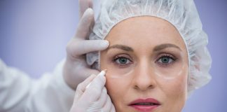 Cirurgia das pálpebras melhora aparência e visão