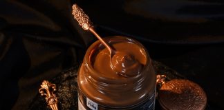 Brigadeiro de whisky ganha espaço no mercado gourmet