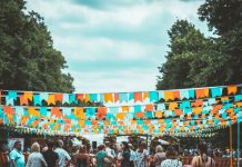 Criminosos aproveitam festas juninas para aplicar golpes Criminosos aproveitam festas juninas para aplicar golpes