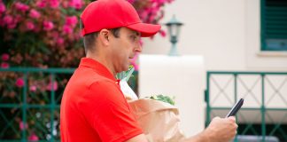 WhatsApp é um dos principais canais de venda do Delivery WhatsApp é um dos principais canais de venda do Delivery