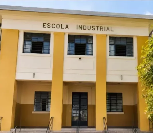 Etec de Botucatu abre vaga para Auxiliar de Docente com salário de R$ 3,1 mil