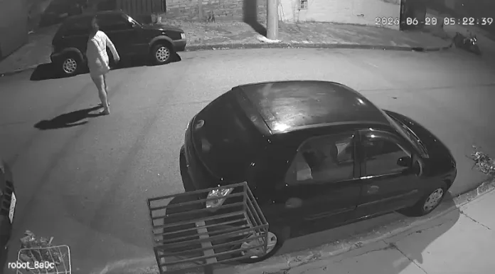 Mulher invade casa com martelo, quebra janelas e deixa casal ferido em Botucatu