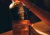 O sucesso dos licores de whiskey entre novos apreciadores