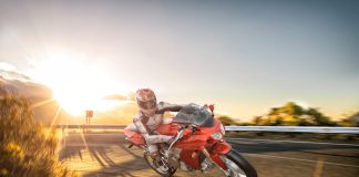 ABS 10 para motos reforça avanço da segurança no trânsito ABS 10 para motos reforça avanço da segurança no trânsito
