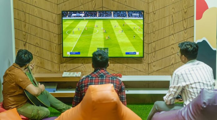 Brasileiros investem para ver a Copa do Mundo em casa