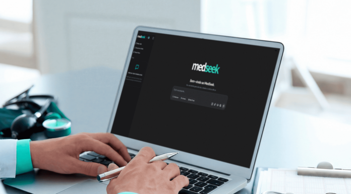 Liberty lança MedSeek, assistente de IA para a saúde Liberty lança MedSeek, assistente de IA para a saúde