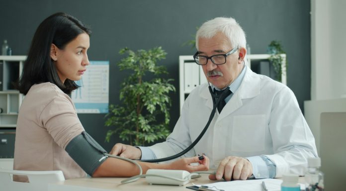 Entenda o papel do clínico médico no cuidado integral