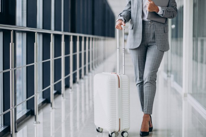 Alta de custos exige estratégia nas viagens corporativas Alta de custos exige estratégia nas viagens corporativas
