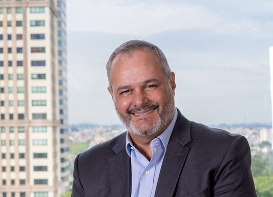 IA avança na vida digital dos brasileiros
